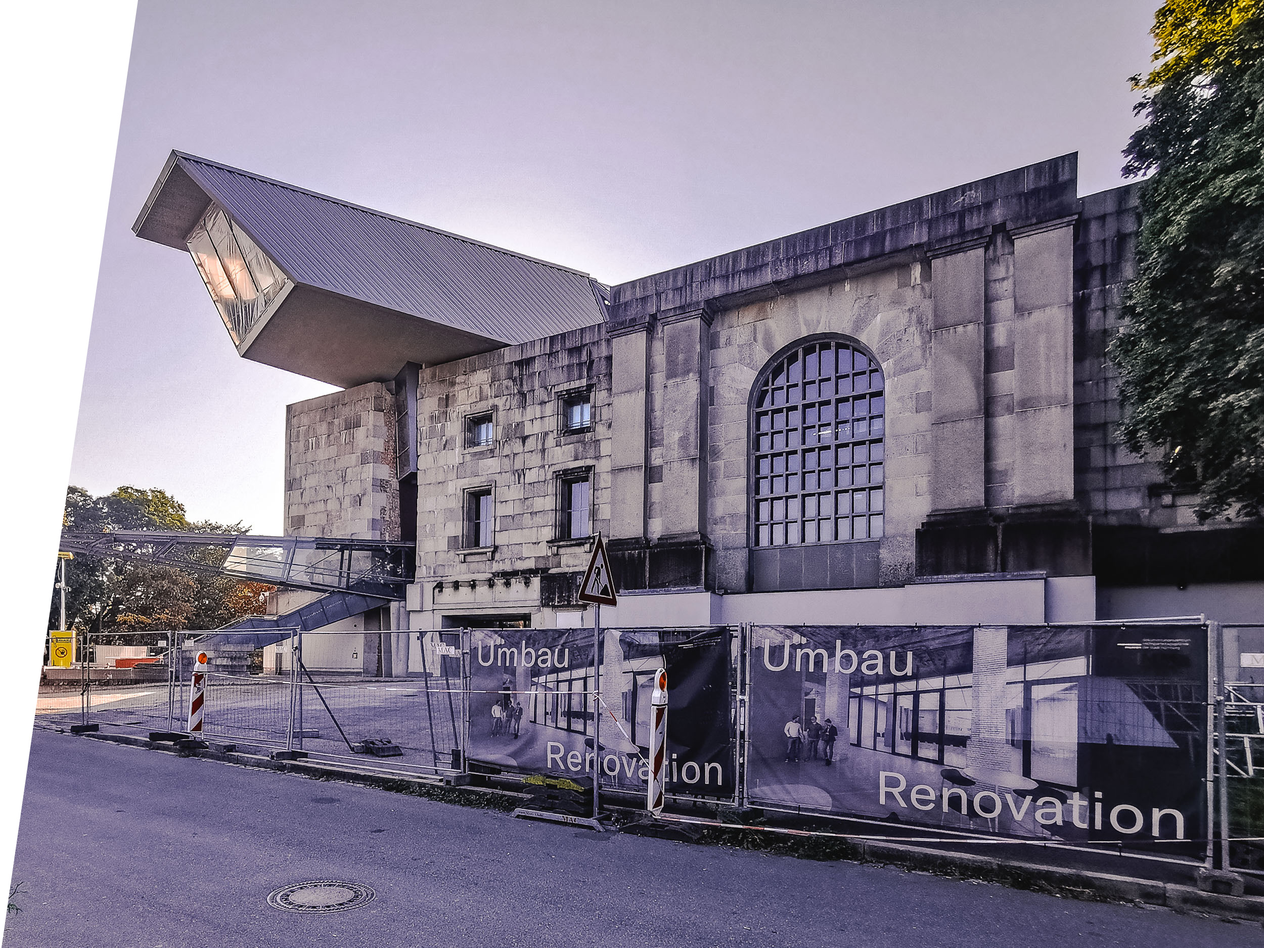 dauerausstellungeschlossen